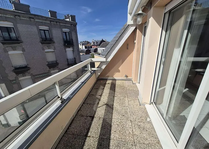 Duplex T3 Lumineux Avec Garage A Berck-plage - Fr-1-674-50 *
