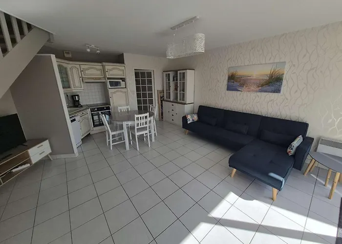 Duplex T3 Lumineux Avec Garage A Berck-plage - Fr-1-674-50 * Berck